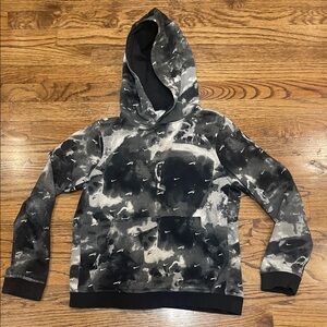 Nike marbled, black and gray boys hoodie size 7/8